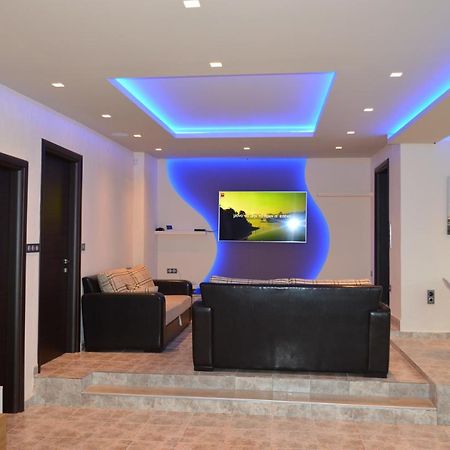Villa Kristi Loutra Elevtheron エクステリア 写真
